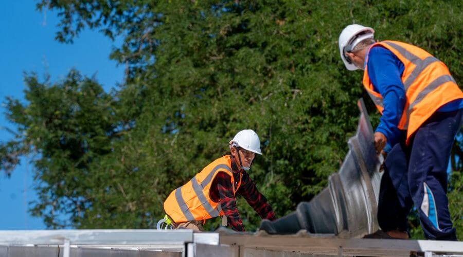 Expert Emergency Roof Repairs services in Ecorse, MI